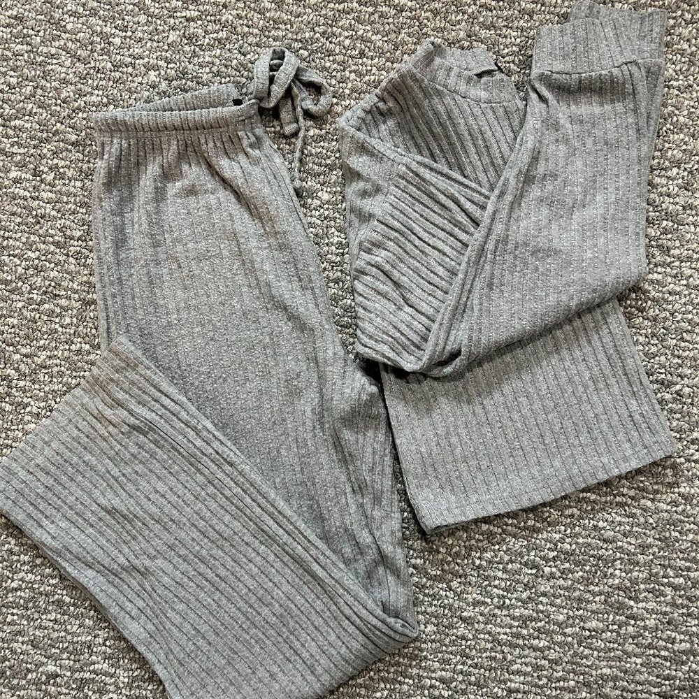 2 piece set